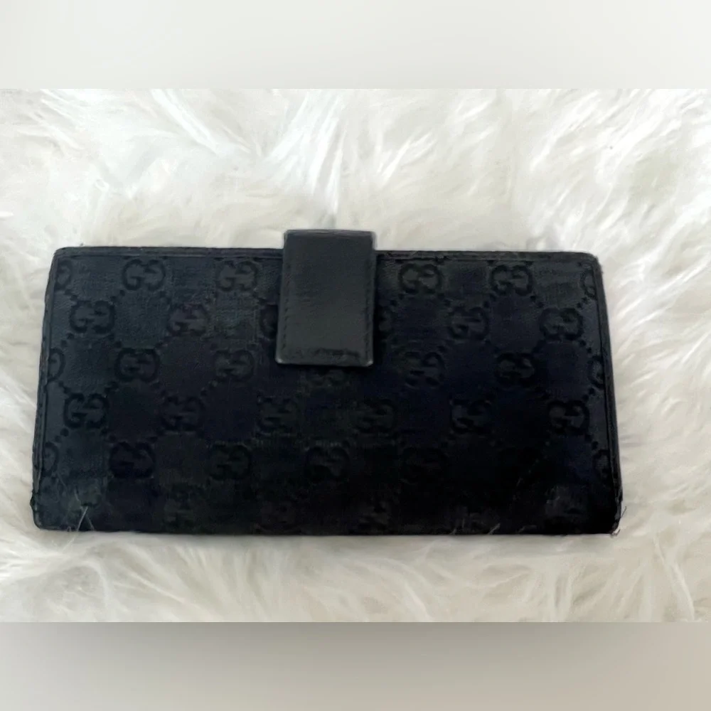 🖤 Vintage Gucci GG Monogram Bow Wallet | Classic Black Canvas 🖤 - Picture 3 of 7
